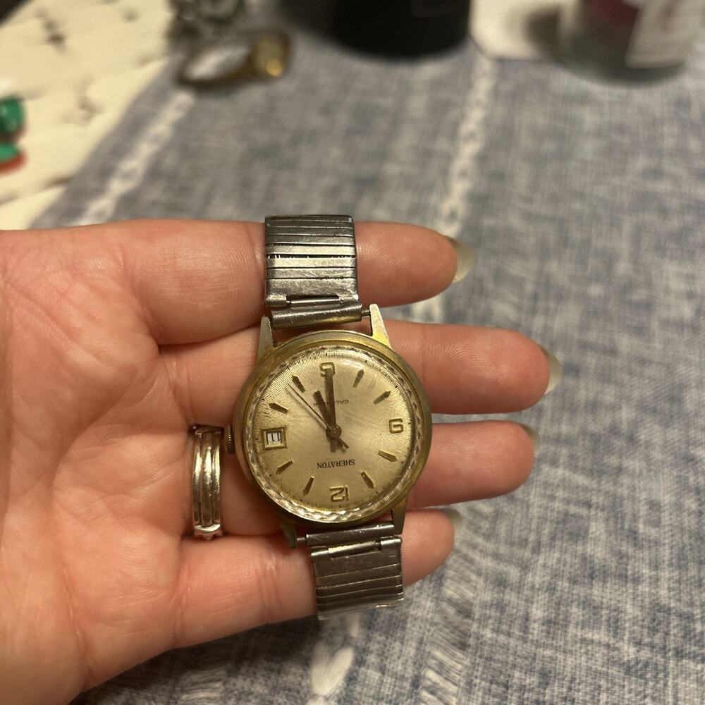 Sheraton Calendar Watch Swiss Made-need new battery
